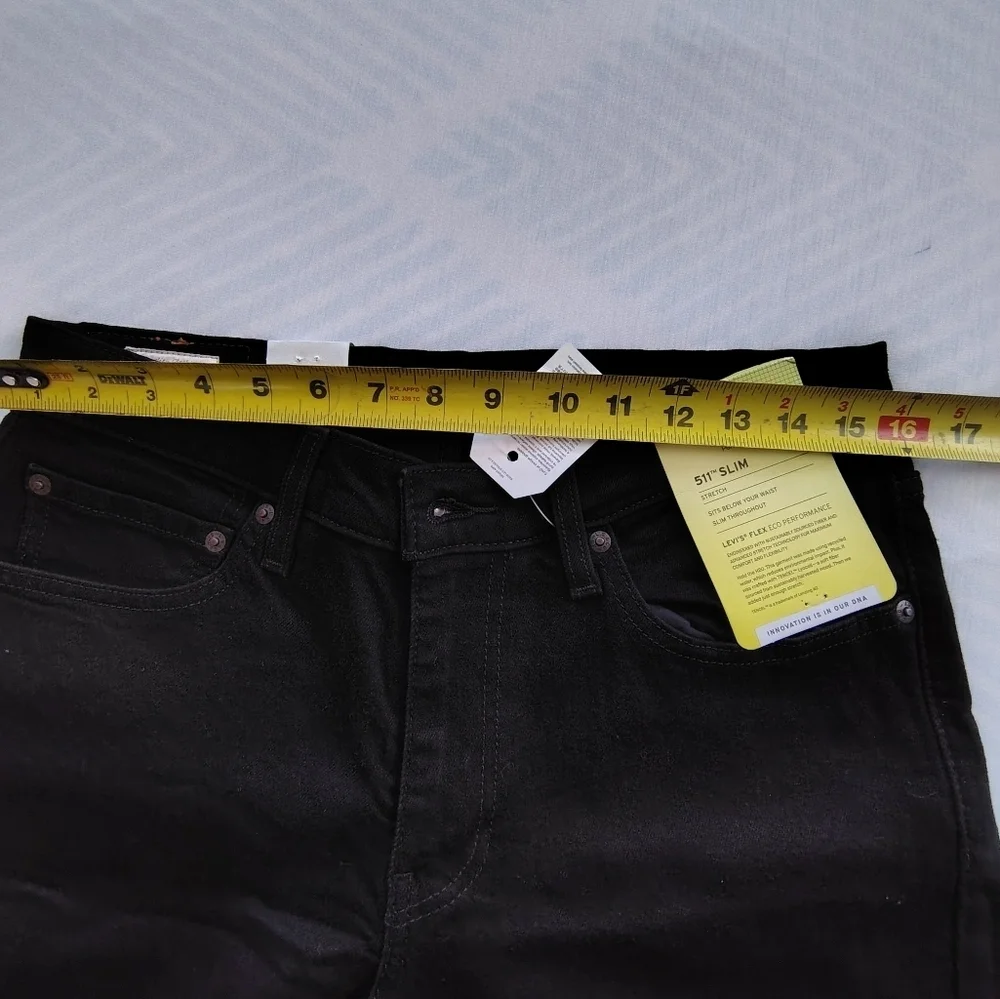 Levi's 511 Slim Men's Black Jeans Size W32  L 30